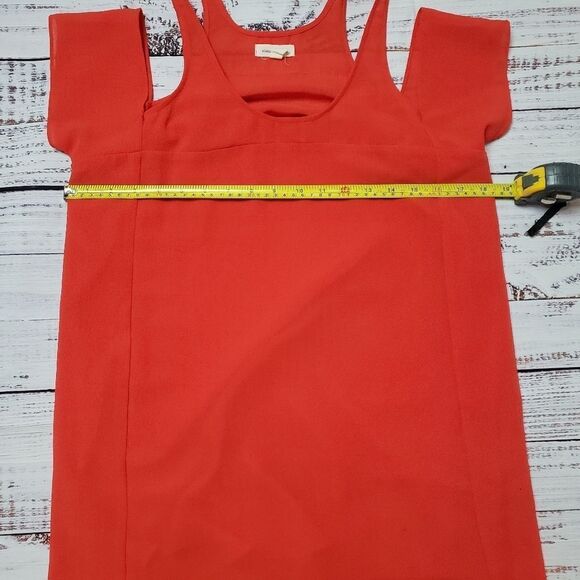 Silence & Noise Dress Cold Shoulder Short Shift Dress (Urban Outfitters) - Picture 9 of 10